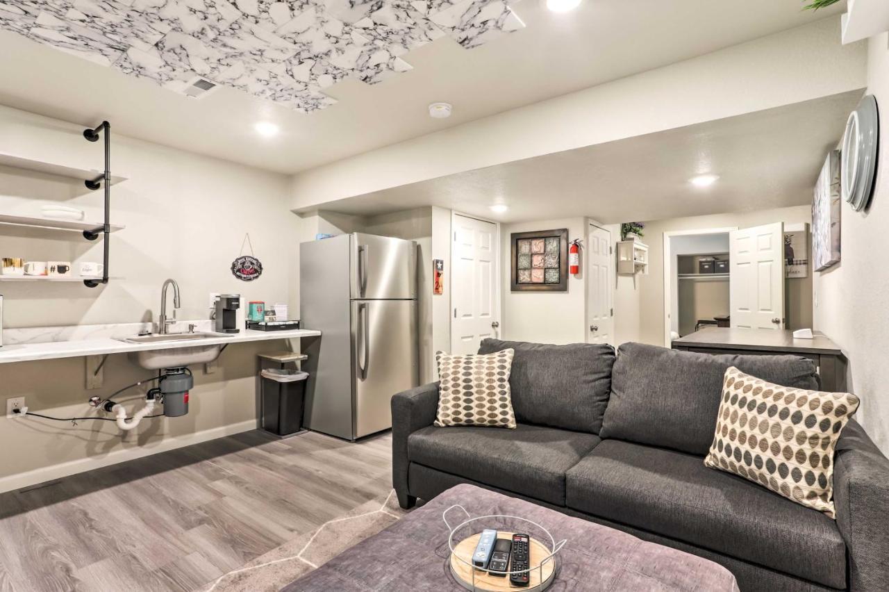 Cozy Commerce City Home 8 Mi To Barr Lake! Henderson Экстерьер фото